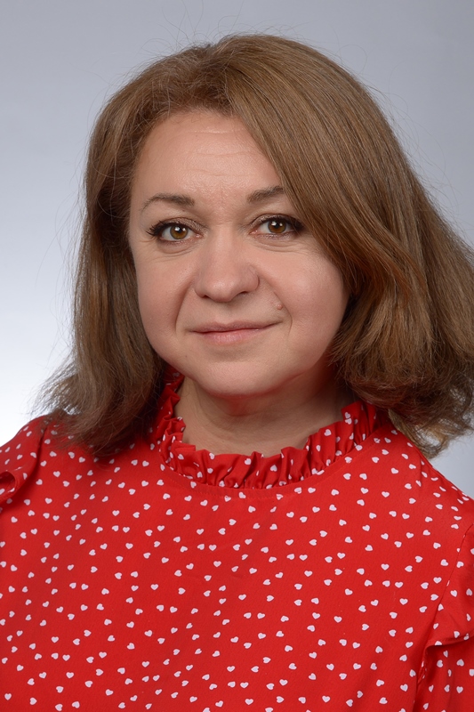 Петрова Ирина Тахировна.